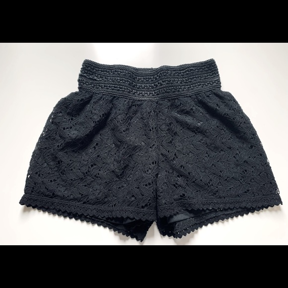 BNWOT Maurices Lacey Dress Shorts - Picture 3 of 6